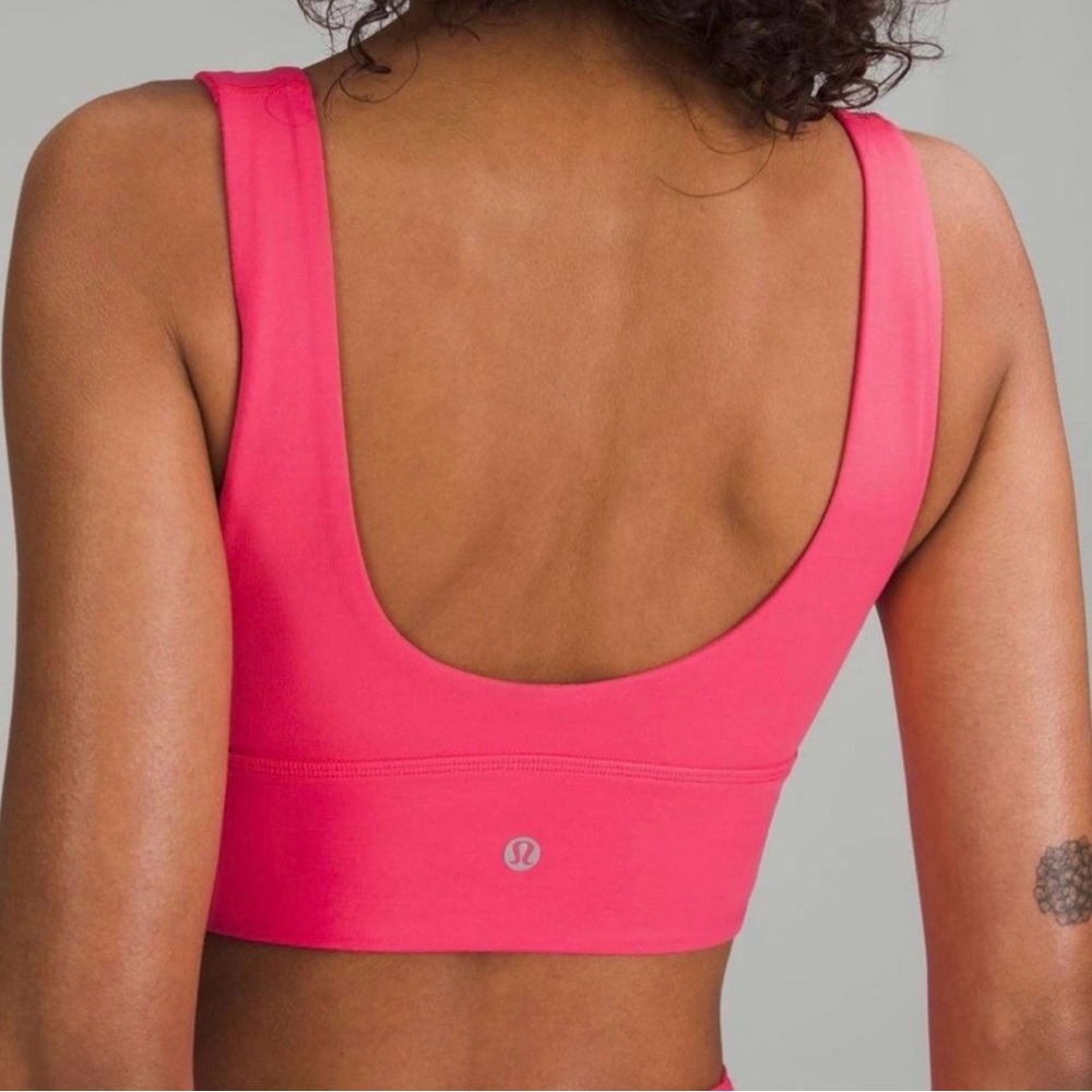Lululemon Align V-Neck Bra *Light
Support, C/D Cup|Size 8 - Picture 2 of 5